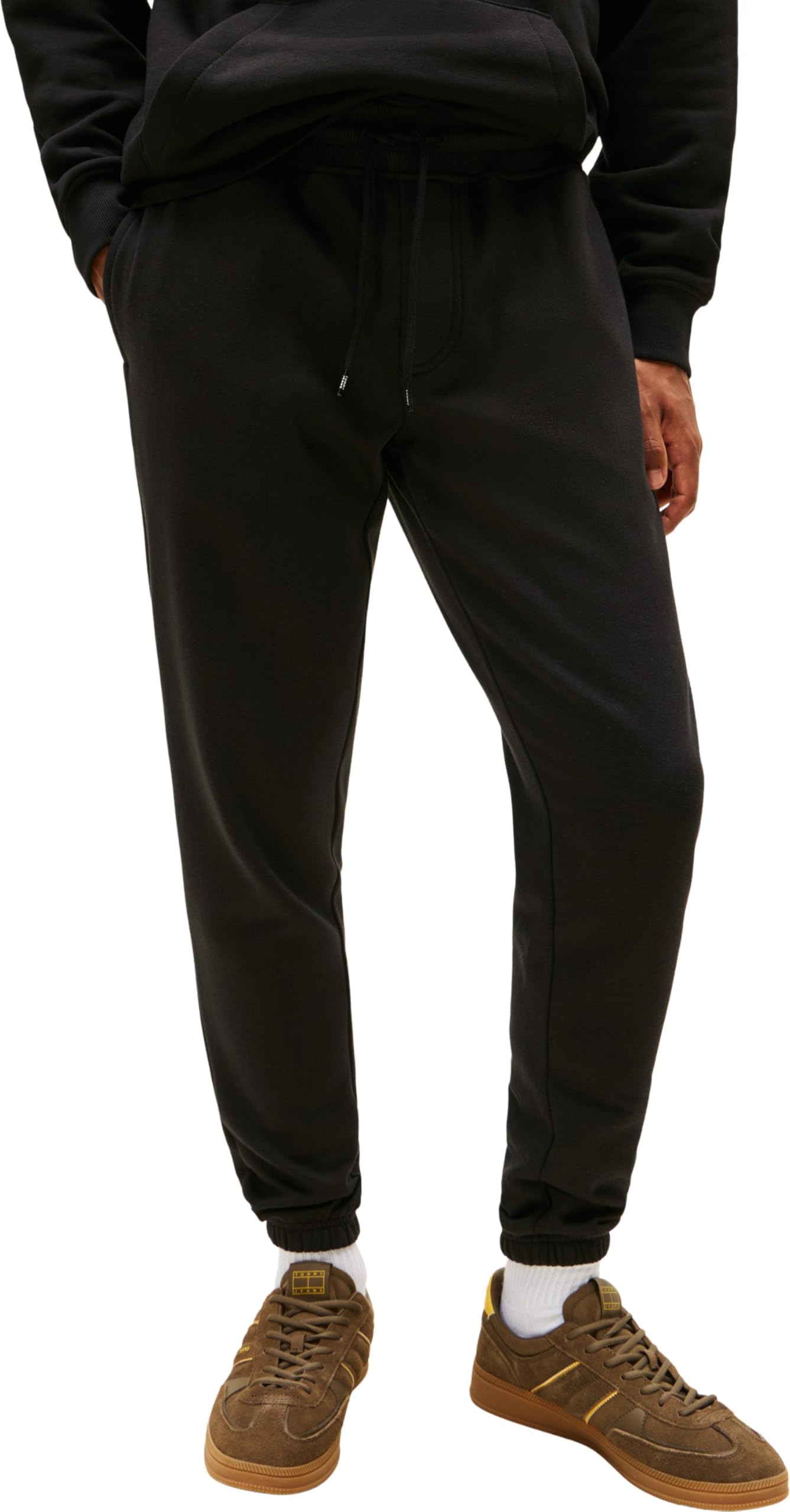 Mode von Calvin Klein & Tommy Hilfiger