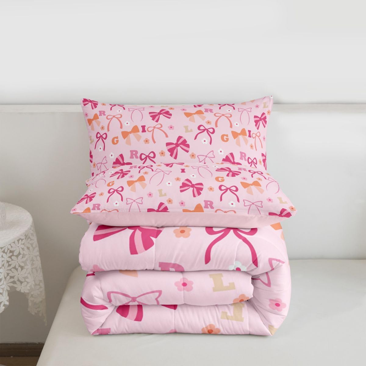 Feelyou Bow Bedding Set Soft for Boys Girls, Floral Comforter Set Twin Size Cute Bowknot Duvet Quilt Microfiber Kawaii Bedroom Decor Personalized Initial Letter 2 Pcs with 1 Pillow Cases