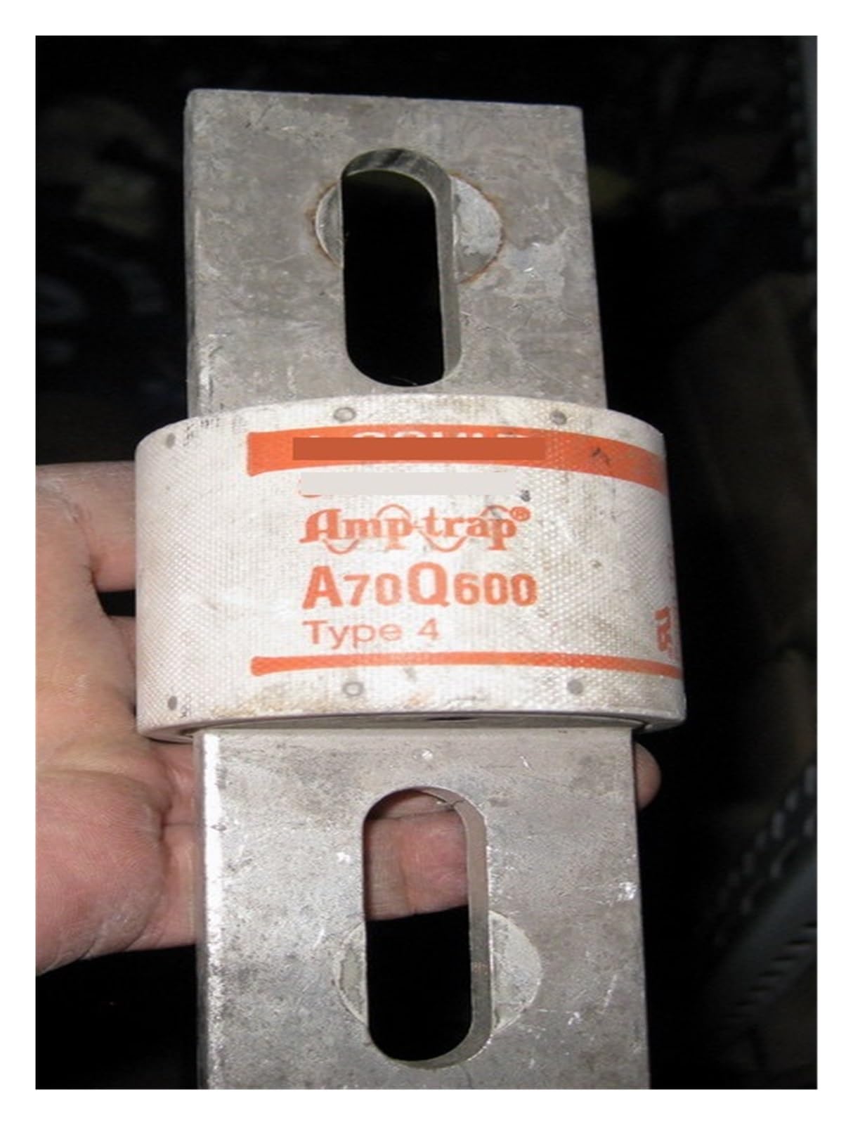 Fusible rapide A70Q400 contre les surintensités, compatible A70QS400