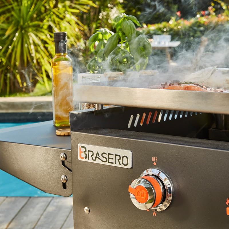 BRASERO BY FAVEX – Plancha gaz Carmen 4 feux – Grande surface – Jusqu'à 12 à 14 convives – Cuisson homogène – Housse incluse