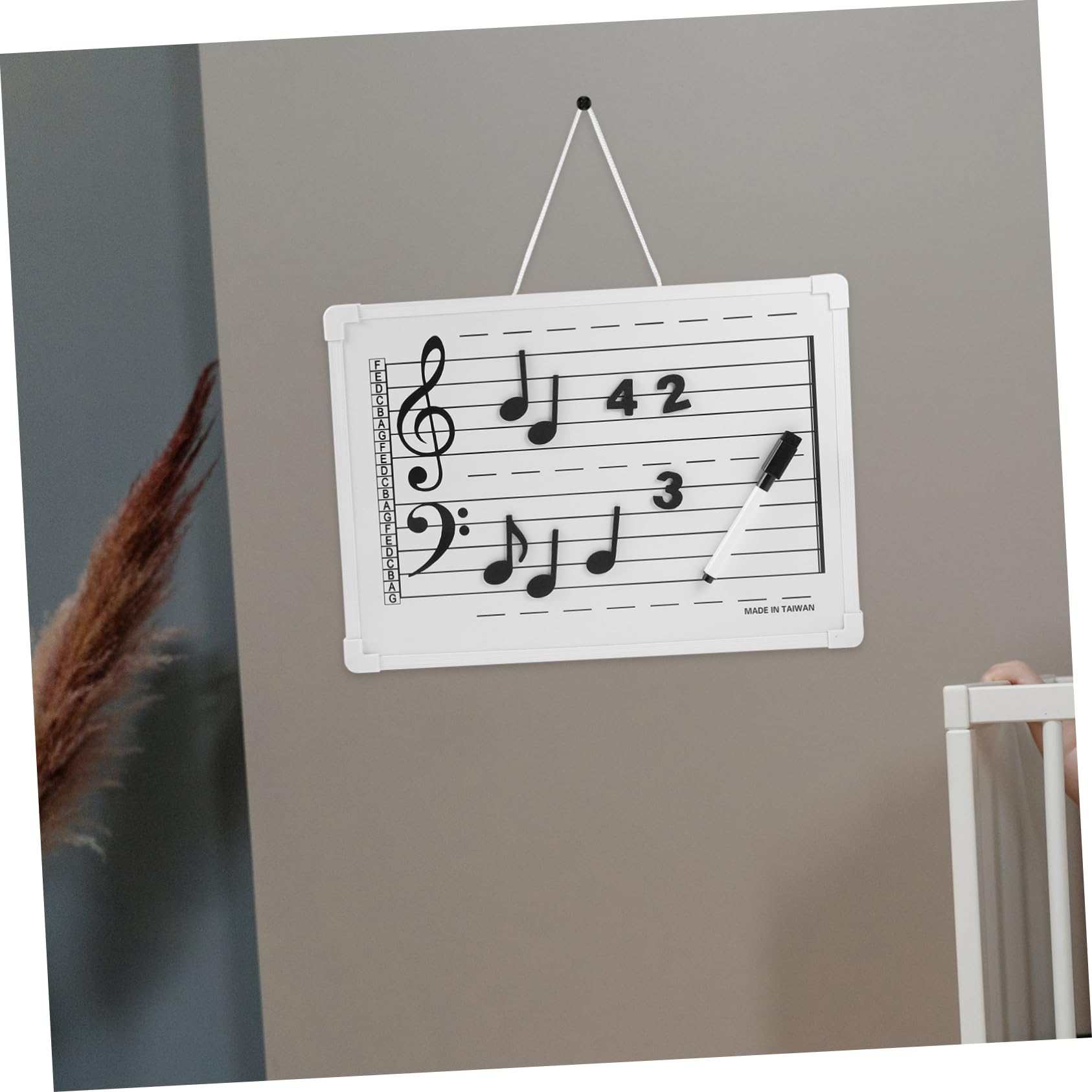 Tableau Effaçable à Sec pour Personnel Musical, Matériel Pédagogique Léger en Plastique, avec Autocollants de Notes, Usage École et Maison