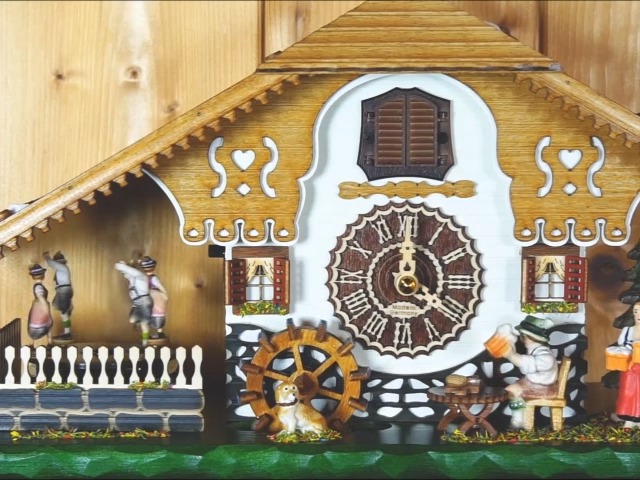 Trenkle Pendule à Coucou à Quartz Maison de Forêt Noire avec Musique, Danseurs tournants TU 469 QMT HZZG