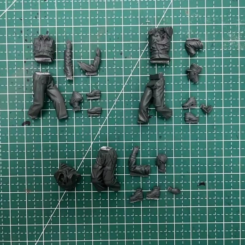 ZIS44 医療チーム ミリタリー ジオラマ Amazon.co.jp: ミリタリー ジオラマ 兵士 3体 135スケール 戦争