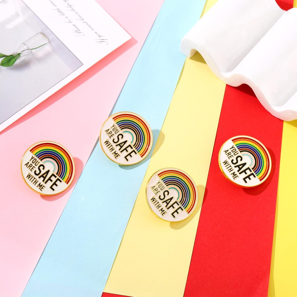 YOU ARE SAFE WITH MEピン、エナメルラペル LGBTQ セーフピン レインボー アリー プライドピン 医師 看護師