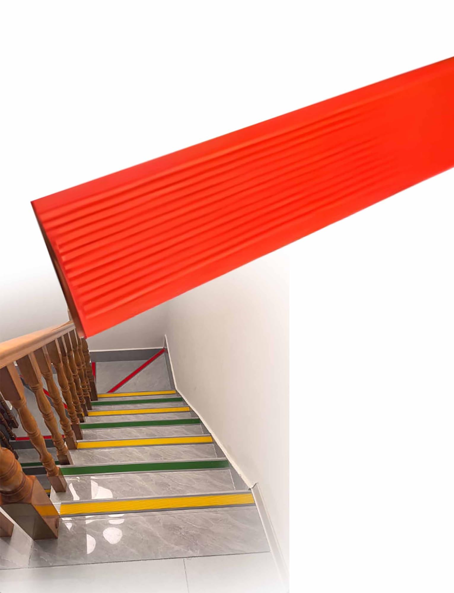 Nez d'escalier en vinyle 50 m de large pour réparer et protéger les marches usées en bois