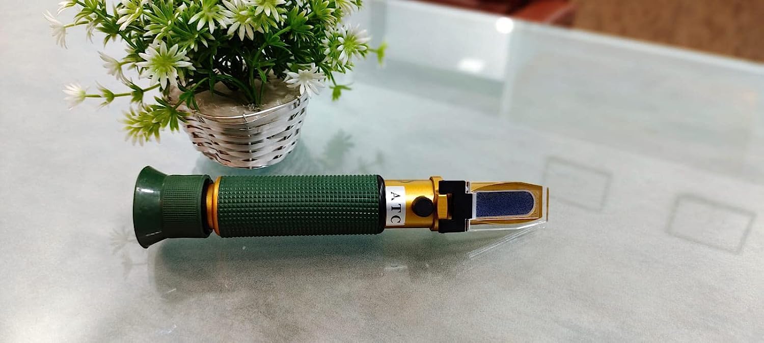 ACETEQ- Digital Hand Held Refractometer Brass Series 0-90% BRIX (BR90B)-image-3