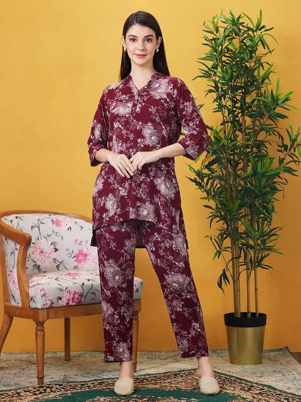 Image of AV2 Women Rayon Printed Top & Pajama Set 2427