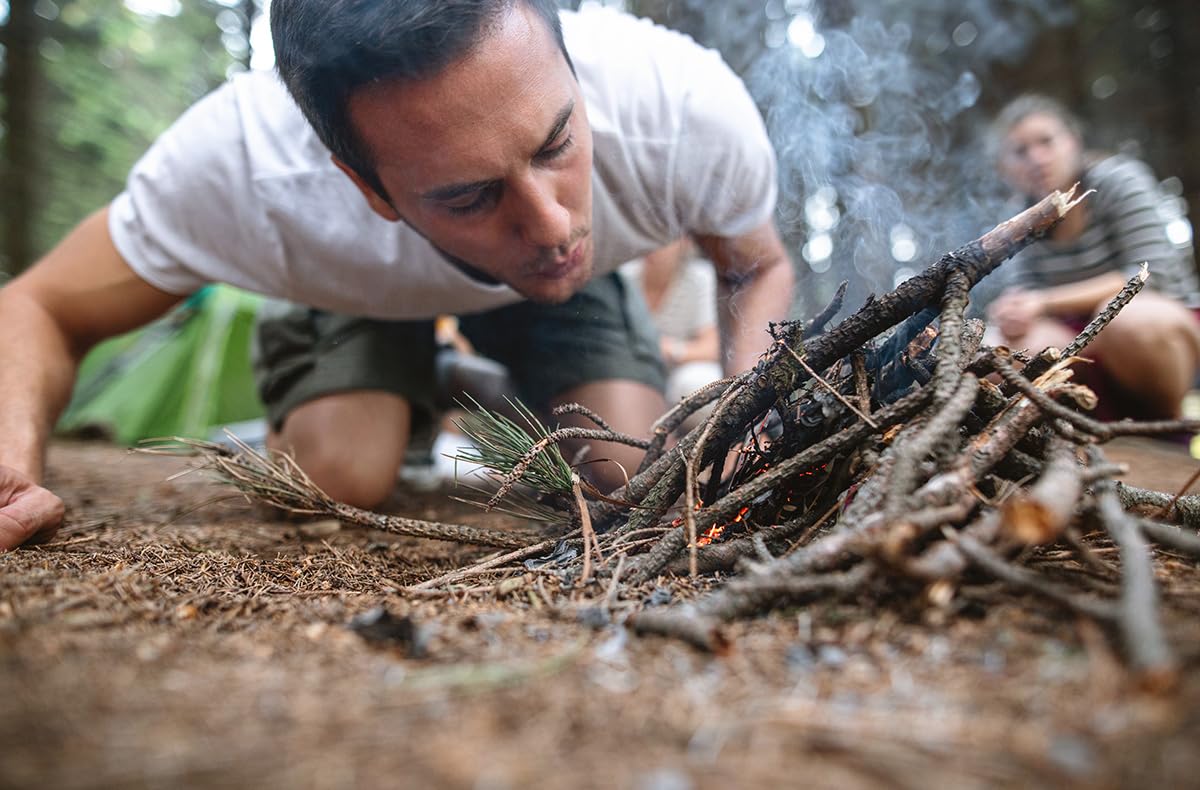 JOCHEN SCHWEIZER Geschenkgutschein: Outdoor Survival Camp (2 Tage)