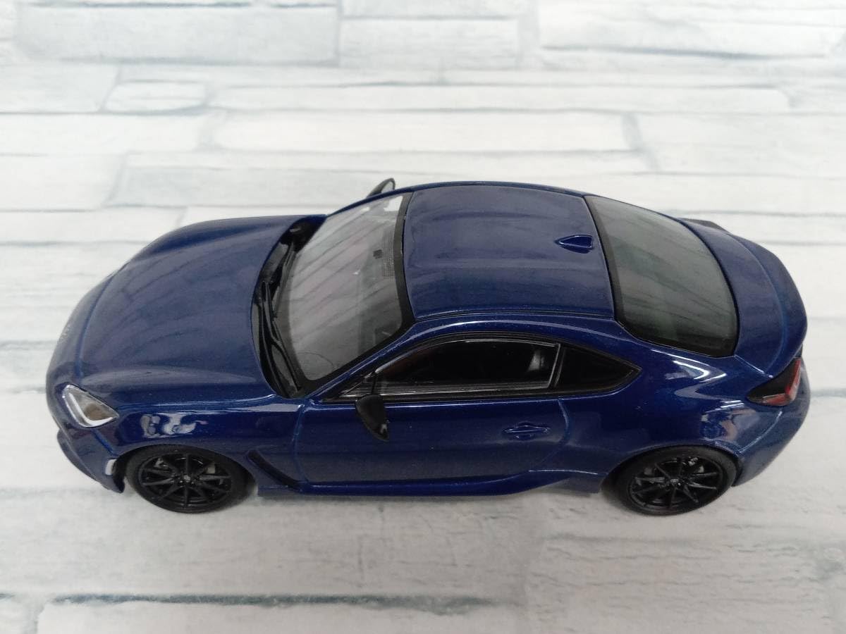 Amazon | カラーサンプルミニカー 1/30 ミニカー GR86 サファイア