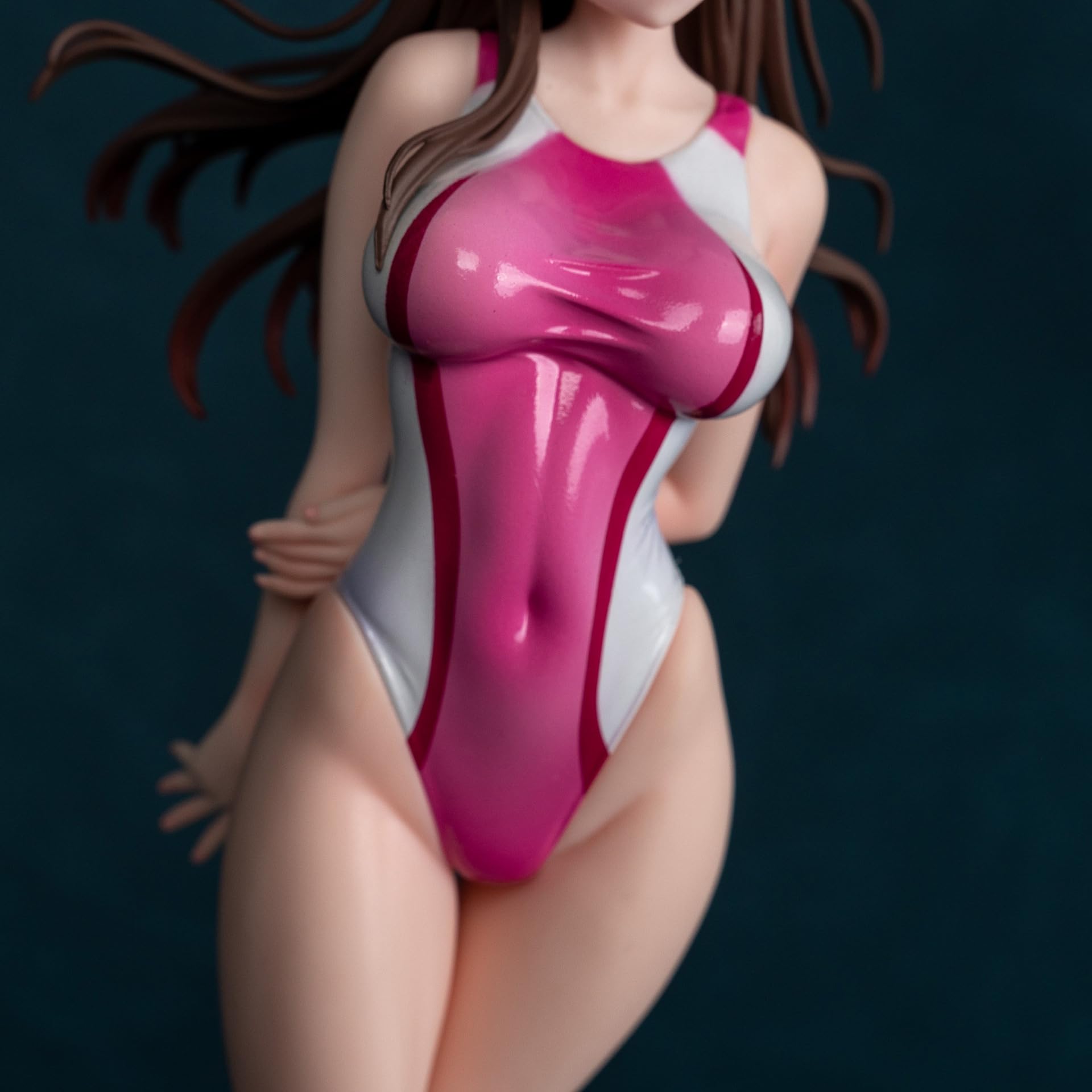Amazon.co.jp: 水原千鶴 競泳水着 フィギュアVer.1/7高さ約26cmABS&PVC