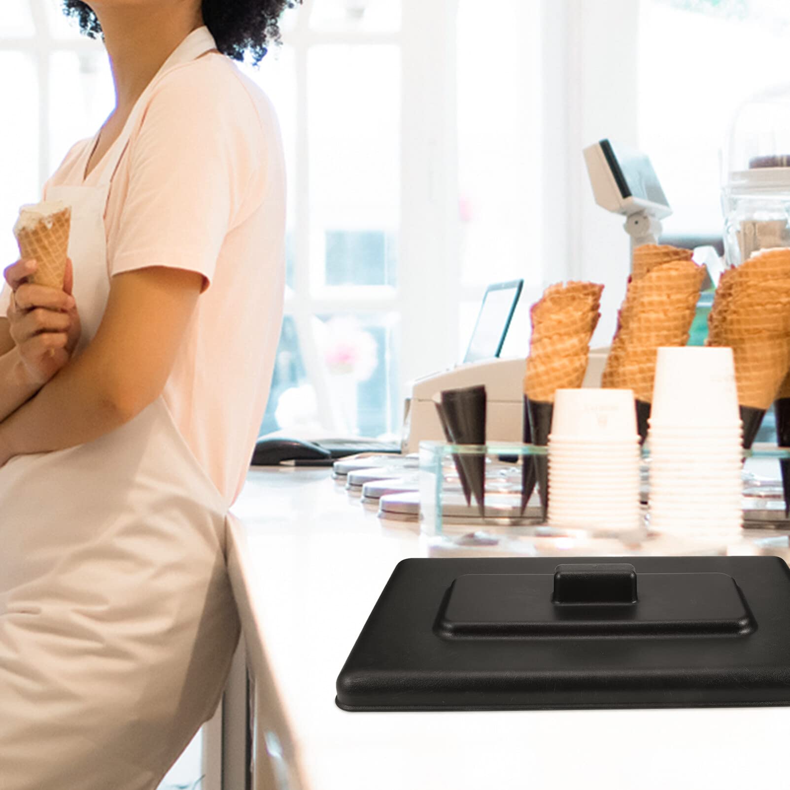 UPKOCH Ice Cream Machine Lid, Ice Cream Maker Upper Cover, Portable Ingredients Bucket Cover, Yogurt Machine Parts for Kitchen Small Appliance Accessories, Black