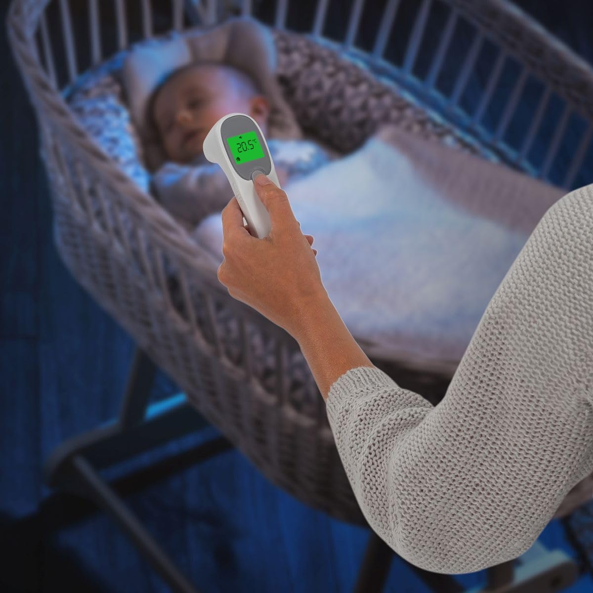 reer Colour SkinTemp 3 in 1, termometro a infrarossi senza contatto, per una misurazione accurata sulla fronte, ideale per neonati e bambini