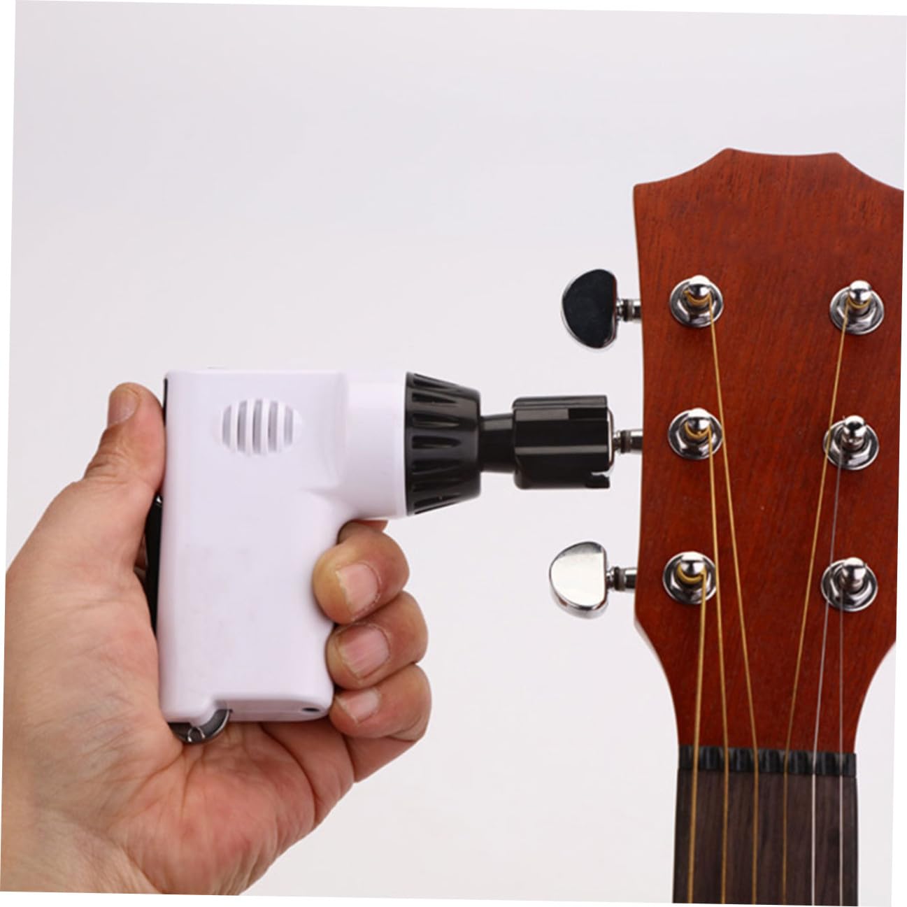 ibasenice Multifunktionaler Gitarrensaitenwickler aus Abs mit Saitenschneider und Pin Abzieher für Folk und Konzertgitarre Weiß