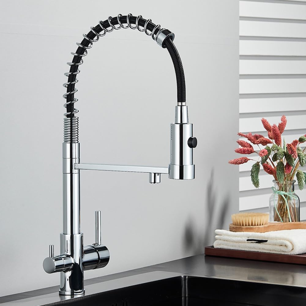 Filtre à eau de cuisine pour purifier l'eau du robinet au quotidien en famille