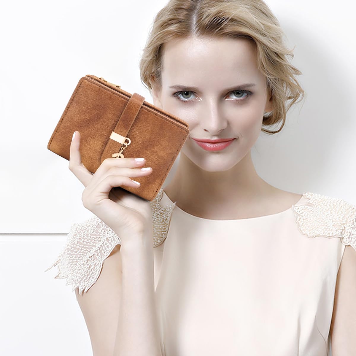 Portefeuille Femme en Cuir PU Petit Porte Monnaie Blocage RFIDFeuilles pour Femme Pochette 17 Emplacements de Cartes et Zippé Porte à Monnaie Porte Feuilles pour Femmes Court (Brun)