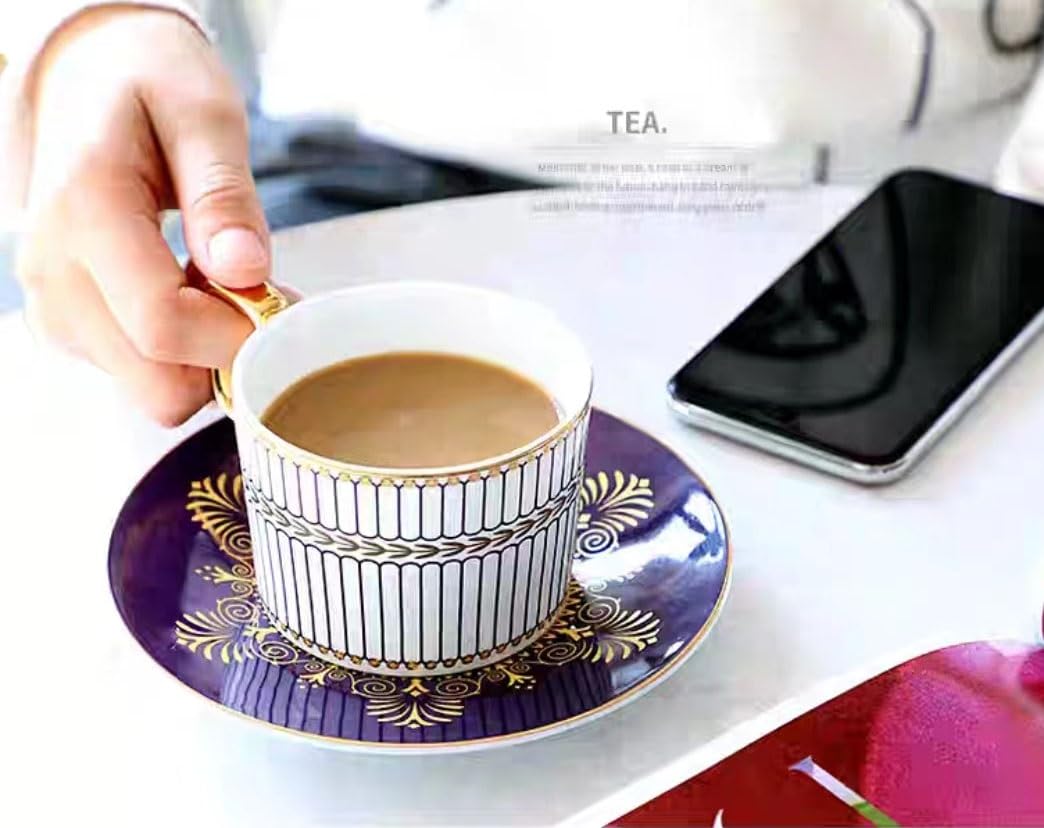 Einfache Keramik-Kaffeetasse*Milchtasse* Lustiges Kaffeetasse-Teetasse-Tasse- und Untertasse-Löffel-Set, modisch bedruckte Keramik-Kaffeetasse mit Goldgriff und Knochenporzellan, geeignet for Nachmitt