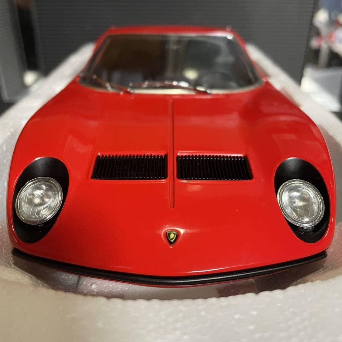 未展示品 オートアート 1/18 ランボルギーニ ミウラ SV レッド 激レア