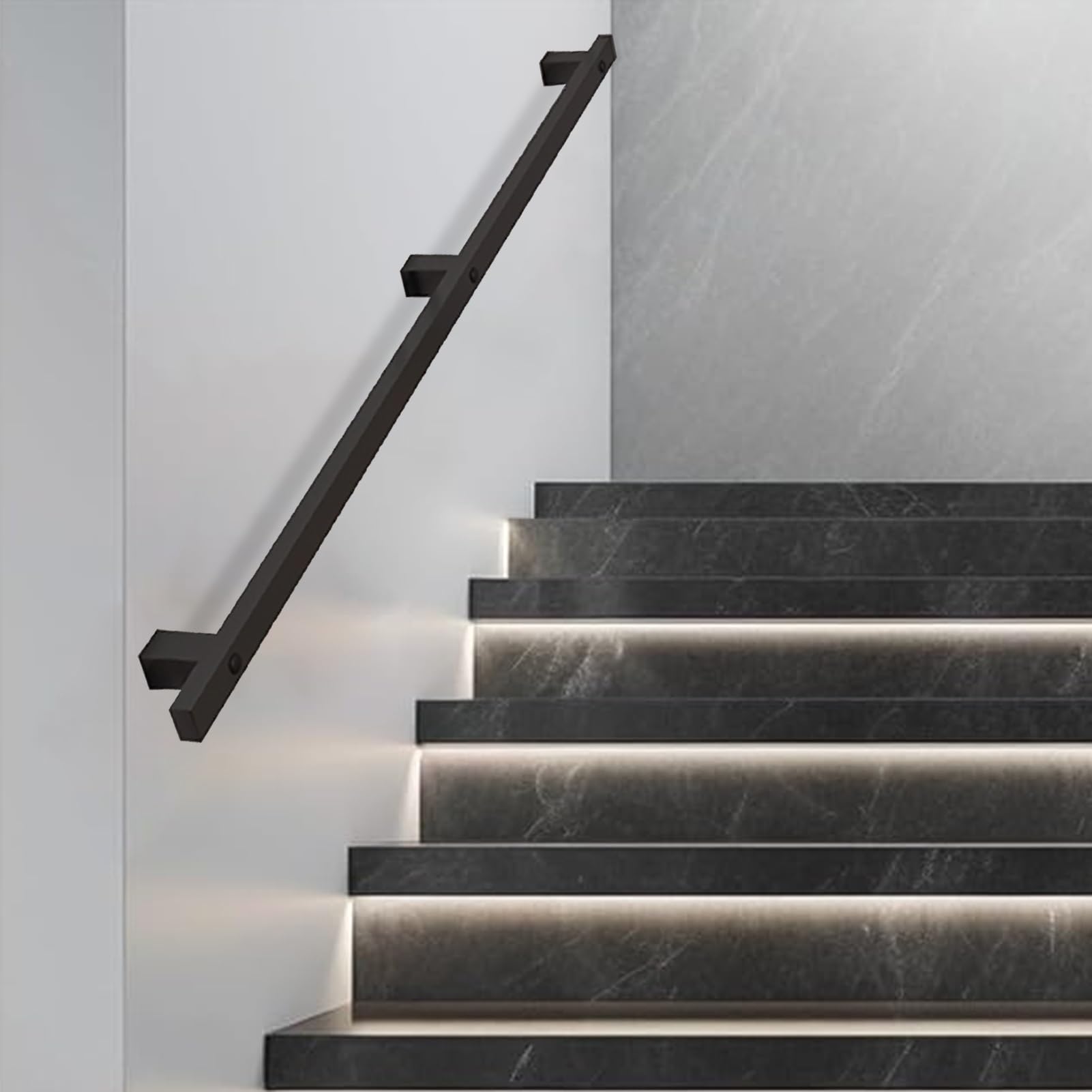 Rampe d'escalier antidérapante pour éviter les chutes dans les escaliers