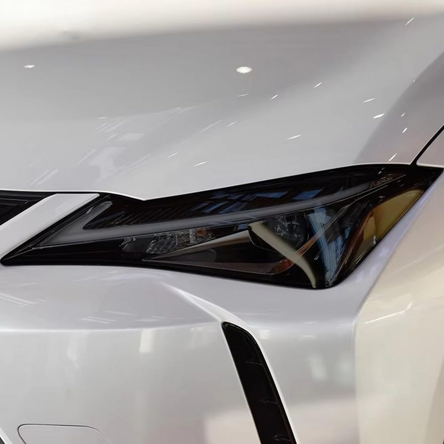 SamLng Car Front Light Film for Lexus UX UX250h UX200 2019 2020 Car Headlight Protective Film Front Light Transparent Black TPU Sticker