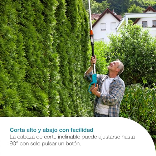 Cortasetos telescópico Gardena de batería para podar setos altos sin usar escalera 5