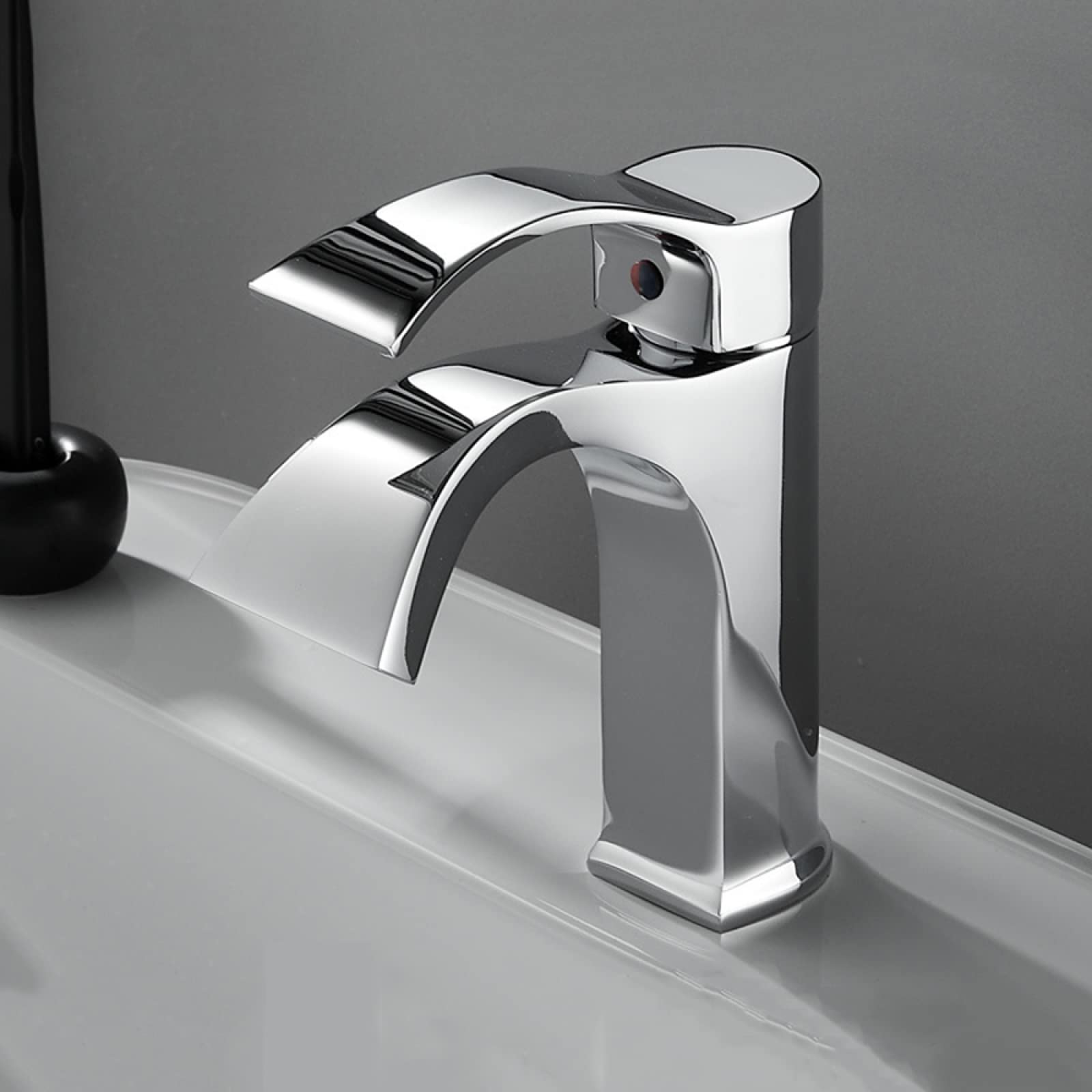 ZQFHSX Waterfall Faucet for Bathroom Sink Chrome, Hot and Cold Mixer Tap Faucet, Single Handle Faucets, Short(Short) LWX