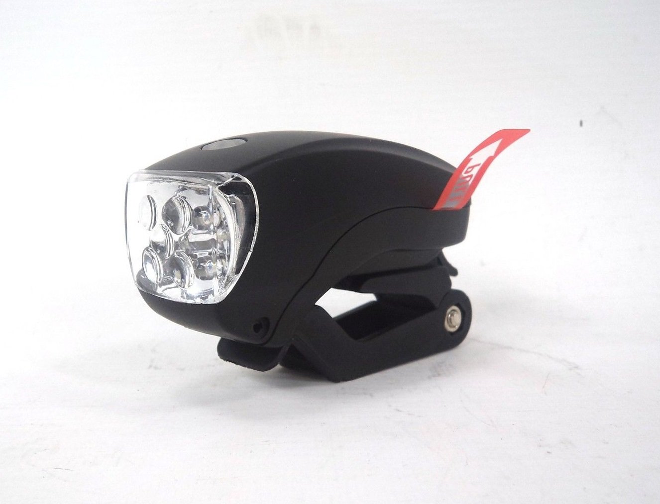 CSM Fanale Anteriore a LED con Attacco al Telaio per Bicicletta - Nero