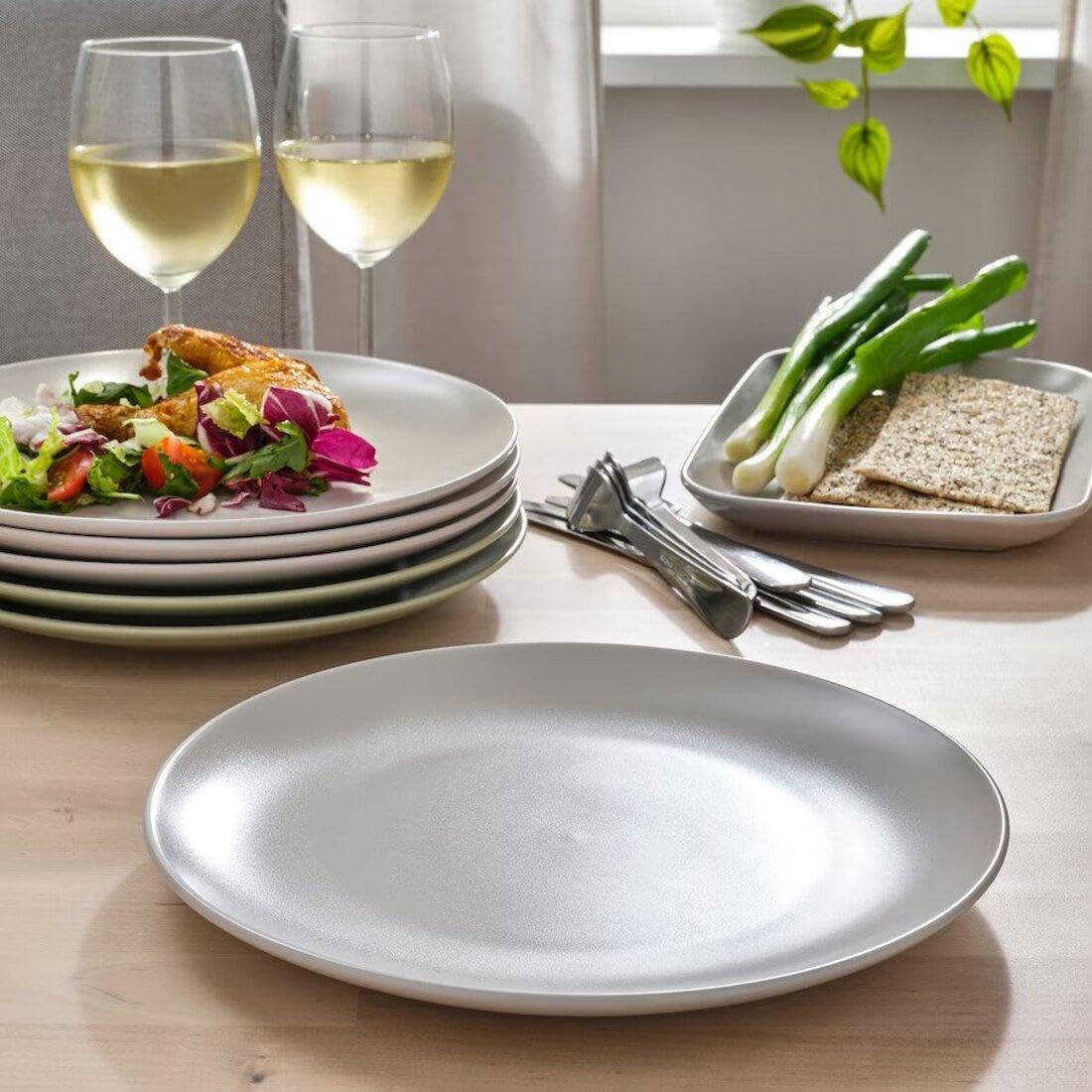 IKEA FÄRGKLAR Teller, 26 cm, matt hellgrau Küche, Haushalt & Wohnen