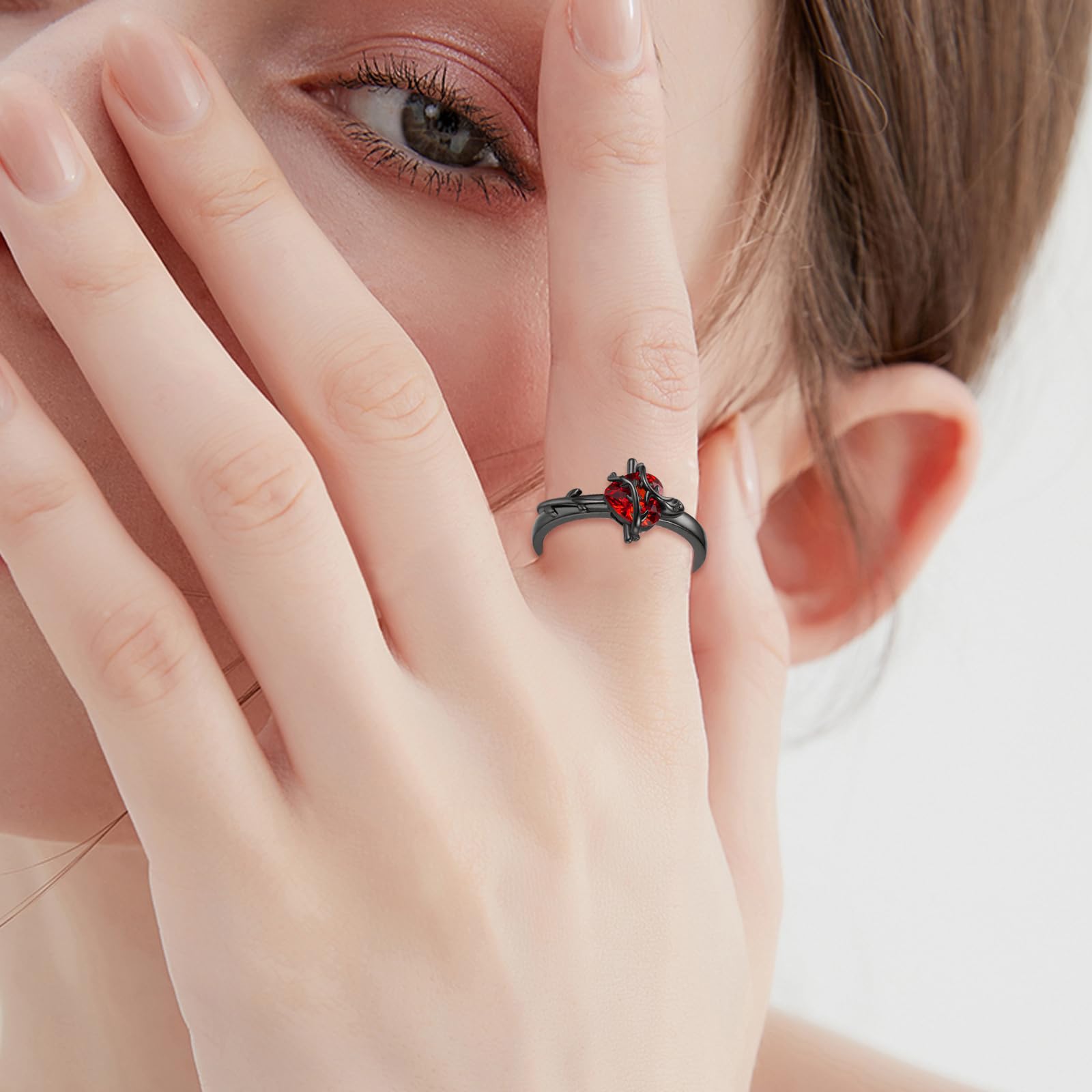 DAYLINLOVE Anillo de rosa negra de plata de ley 925 con cruz gótica de corazón rojo, anillo de rosa gótica, regalo para mujeres, niñas, 7