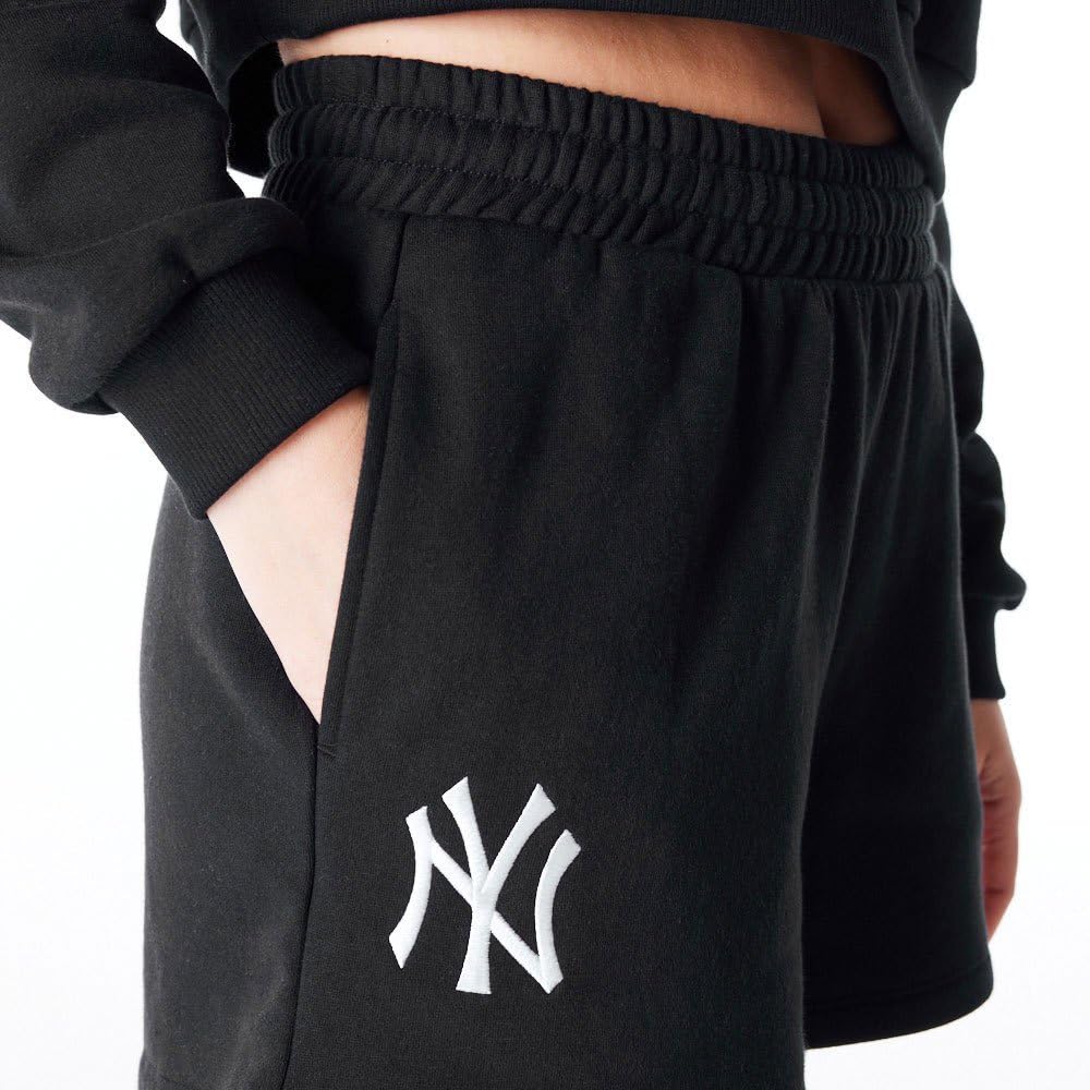 New Era MLB York Yankees Sweat Shorts M