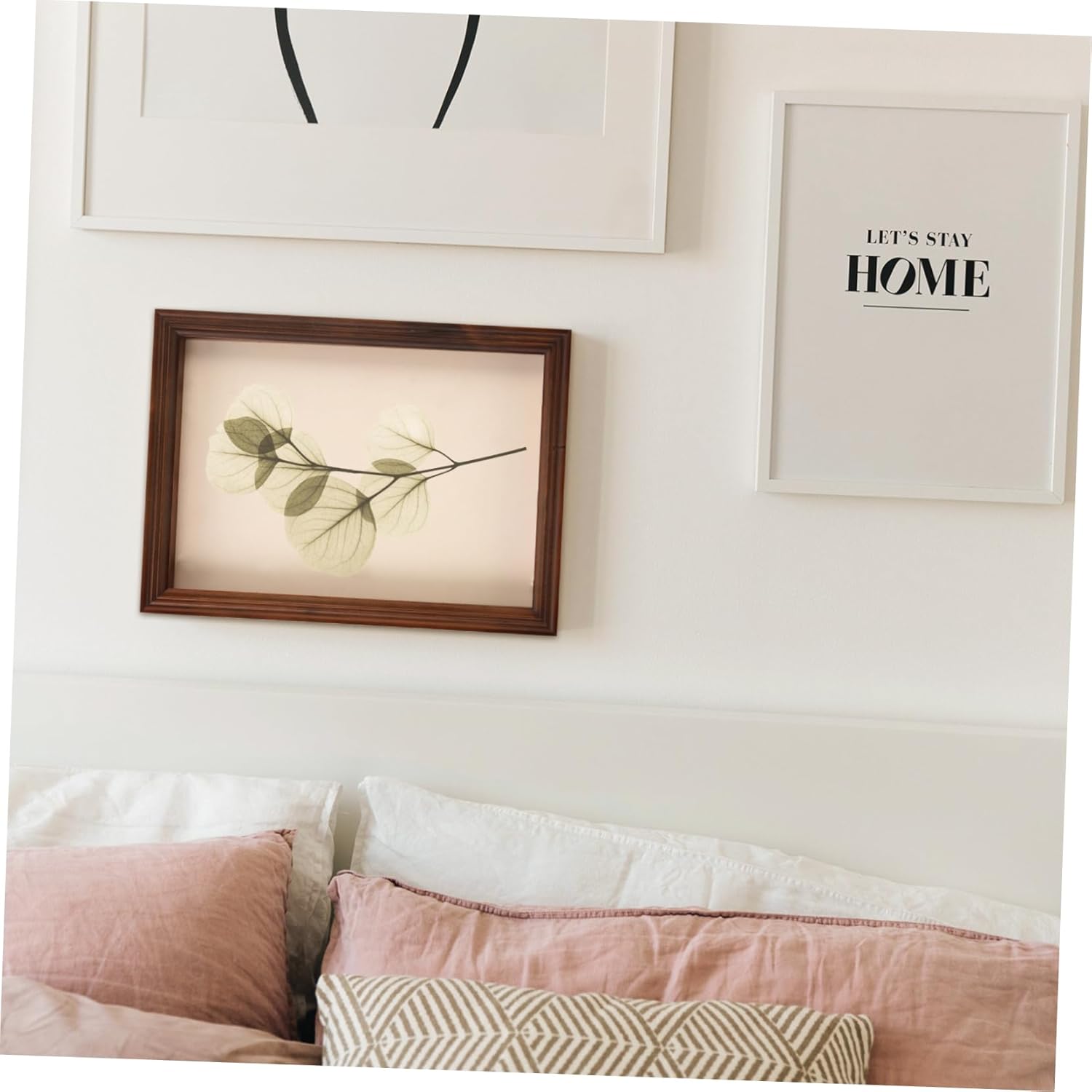 Shadow Box Frame Display Case for Keepsakes with Dried Flowers Decor Craftsmanship Smooth Surface Versatile Home Decoration for Living Bedroom Study