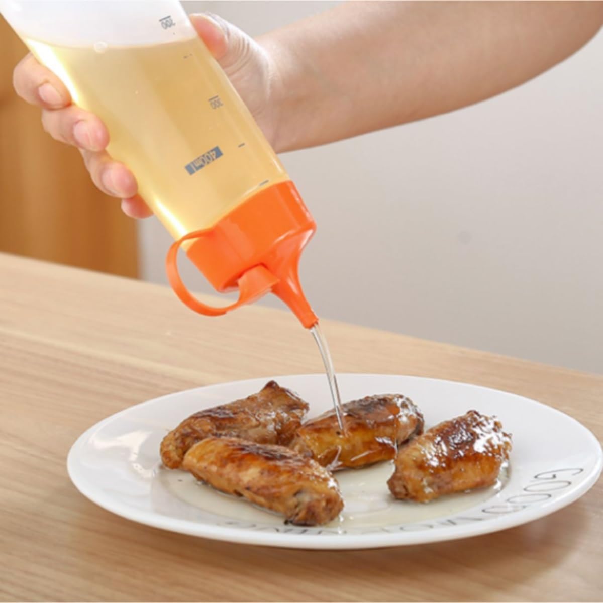 Quetschflasche Squeeze Flasche Quetschflasche, Küchengewürz, Ketchup, Plastiksauce, Kann 5 Flaschen Set Auspressen Saucenflasche(Rood,300ml)
