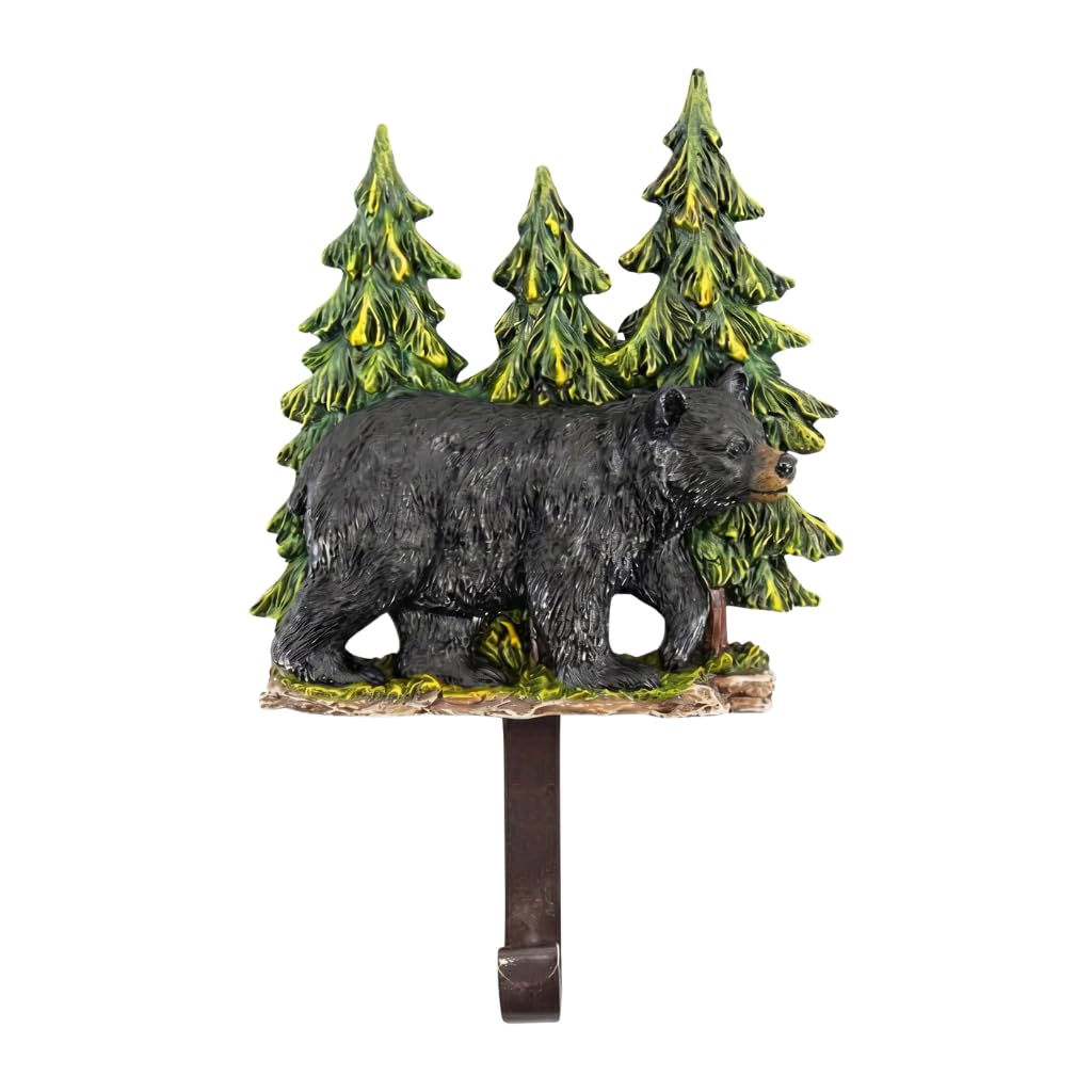 Ours dans la forêt déco murale effet crochet noir pour un salon style chalet