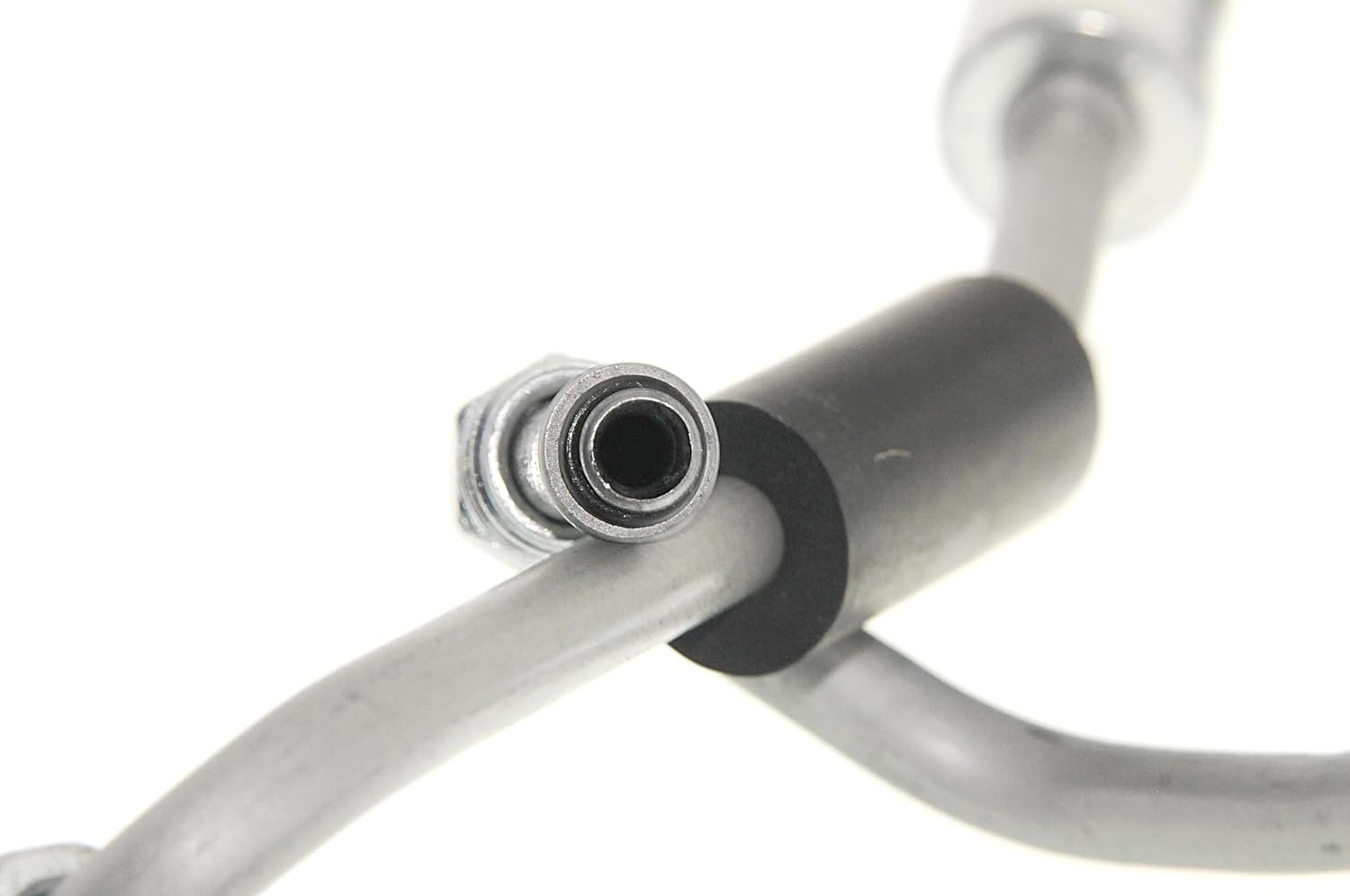 GM Genuine Parts 176-1640 (20930009) Power Brake Booster Inlet Hose Assembly