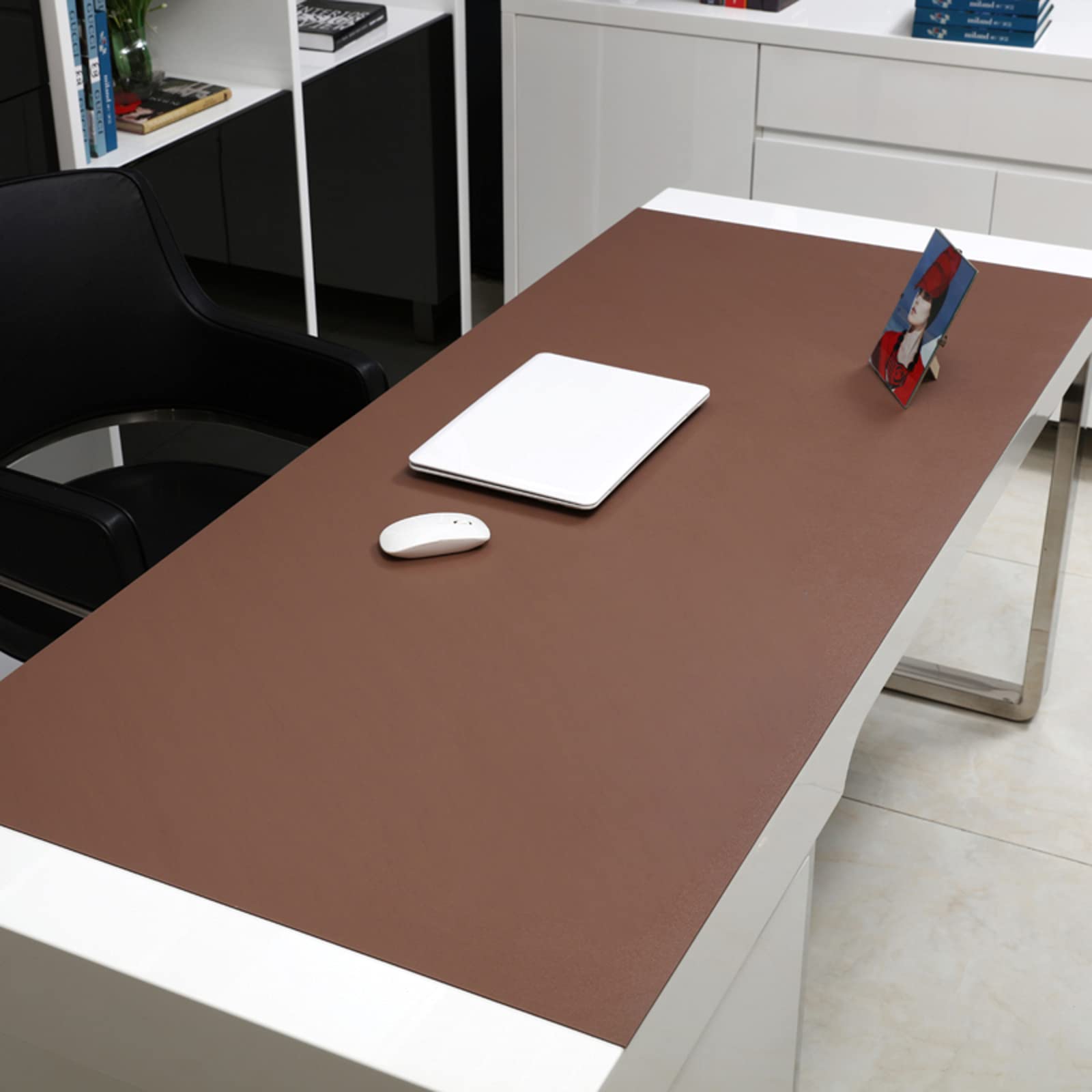 Multifunzionale Antiscivolo Tappetino Mouse Ergonomico Gioco Sottomano Da Ufficio Per Tastiera E Mouse,Grande PU Cuoio Sottomano Da Ufficio,Espanso Tappetino Mouse-Marrone. 120x80cm(47x31inch)