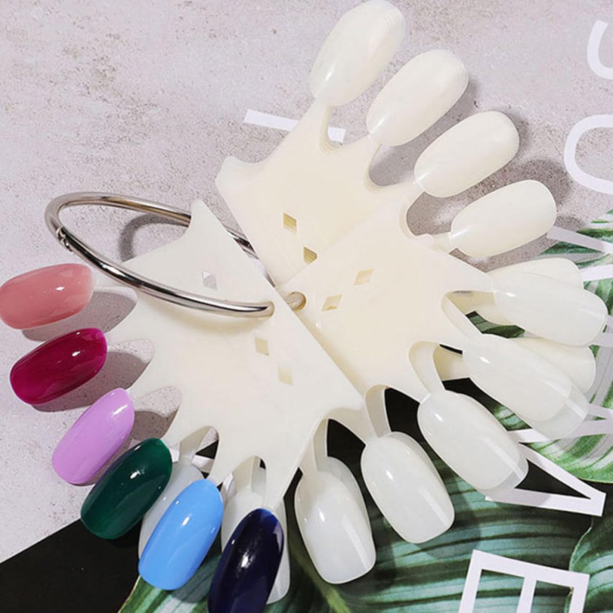 Crown Shaped Nail Display Cards 2 Sets of Fake Nail Practice Sticks Home and Shop Use Color Matching Feature
