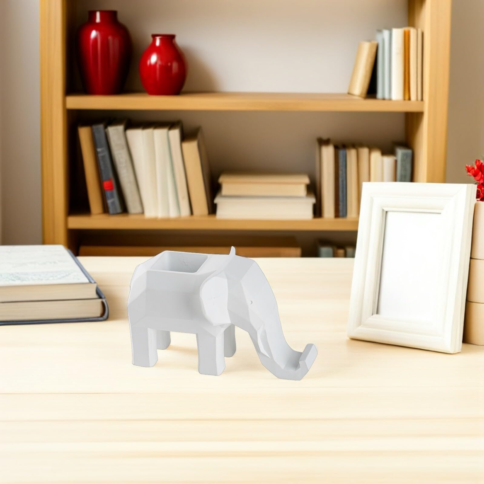 Portapenne da Scrivania a Forma di Animale Geometrico in Resina con Supporto Telefono Organizer Multifunzionale per Ufficio Casa Scuola Contenitore Elegante per Penne e Accessori