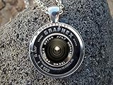 Qualitativ hochwertig. Vintage Kamera Anhänger Antik Kamera Objektiv Anhänger Grau Schwarz Weiß Fotografie Anhänger Fotograf Halskette Graflex kein Objektiv