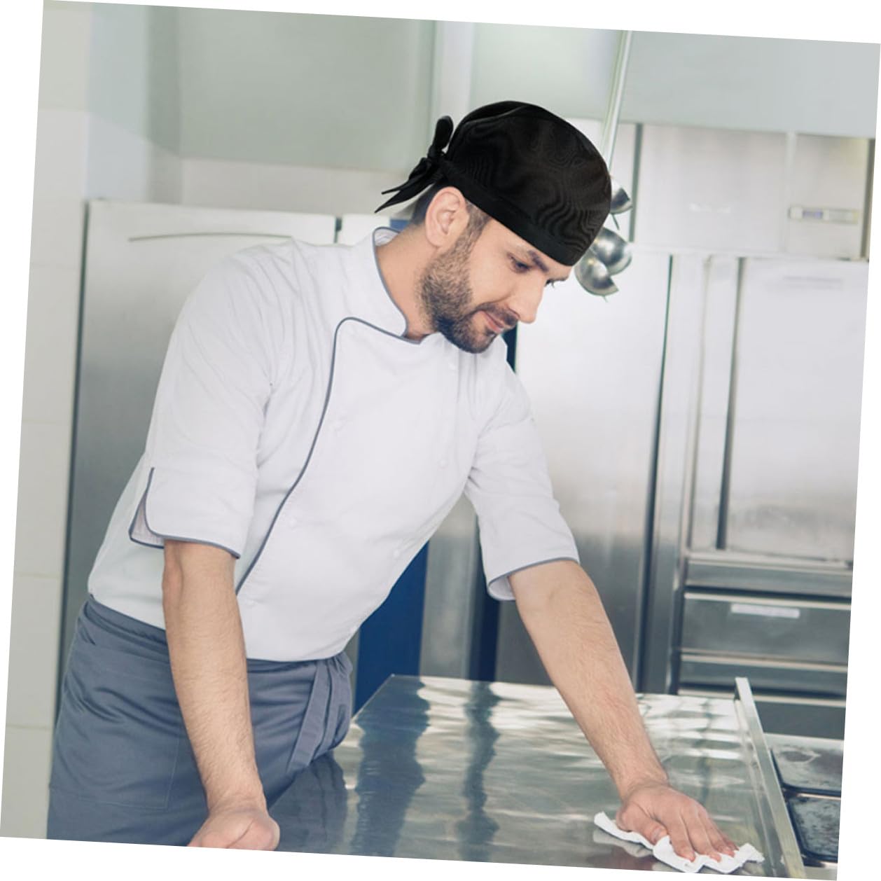 ORFOFE 8 Gorros de Chef Unisex Negros de Algodón para Cocina y Barbacoa, Diseño Japonés Cómodo Que Aporta Profesionalismo y Estilo Simple