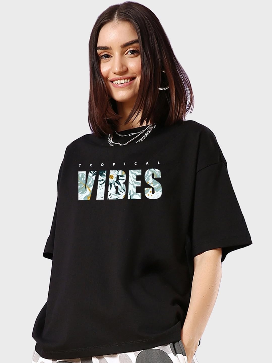 Bewakoof Confezione da 2 magliette da donna con stampa grafica oversize a mezza manica girocollo in puro cotone