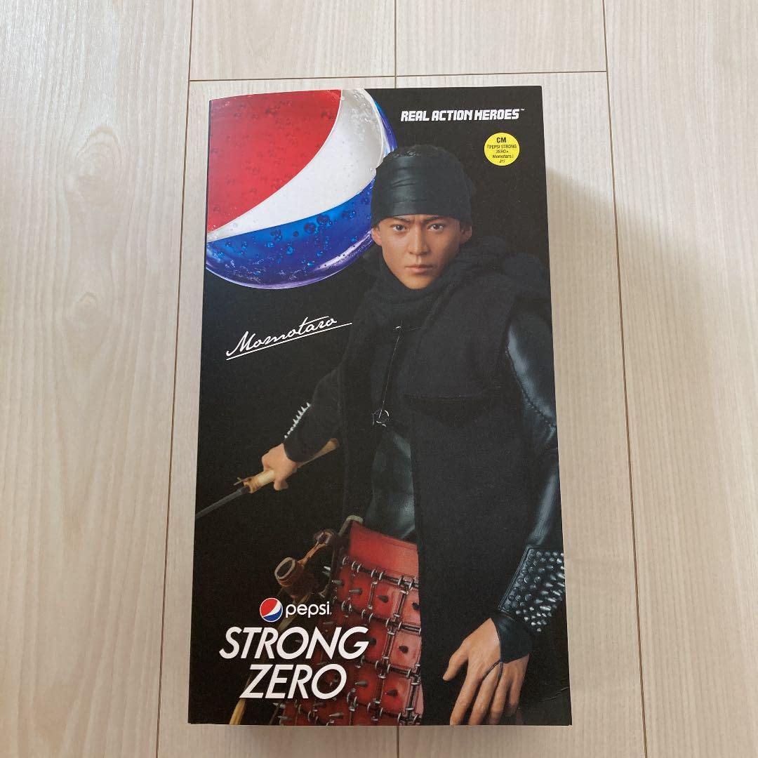 Amazon | ペプシ桃太郎シリーズ 小栗旬扮する桃太郎 フィギュア 