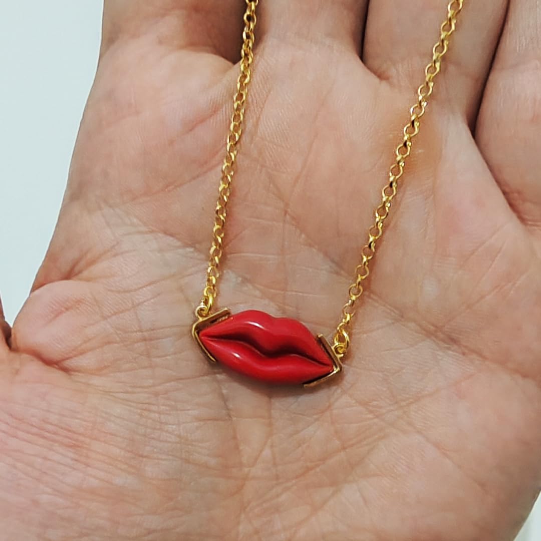 Collana labbra Bocca lolita pasta di corallo rosso naturale del Mediterraneo montatura in argento 925 dorato con catenina regolabile gioiello artigianale