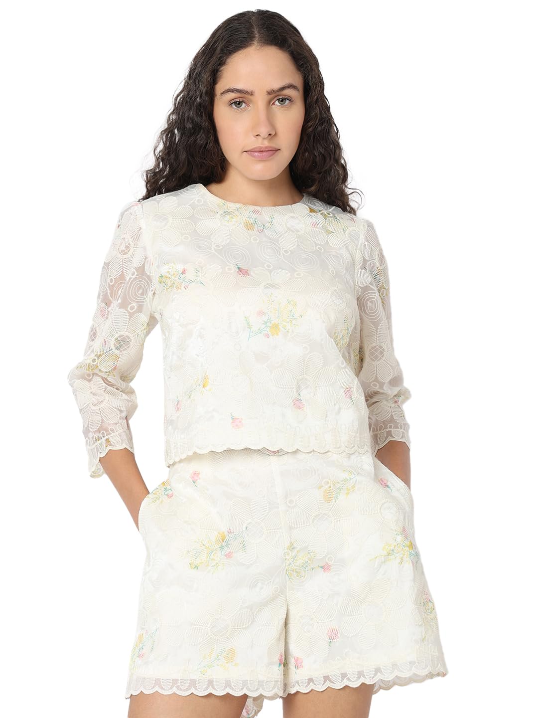 Vero Moda Women Polyester Floral Regular Fit T-Shirt in neutral