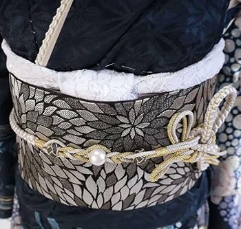 カリスト　振袖(仕立て代込み)と帯のみ Amazon.co.jp: 妓都振袖ブランド カリスト 茅野えれな 正絹振袖