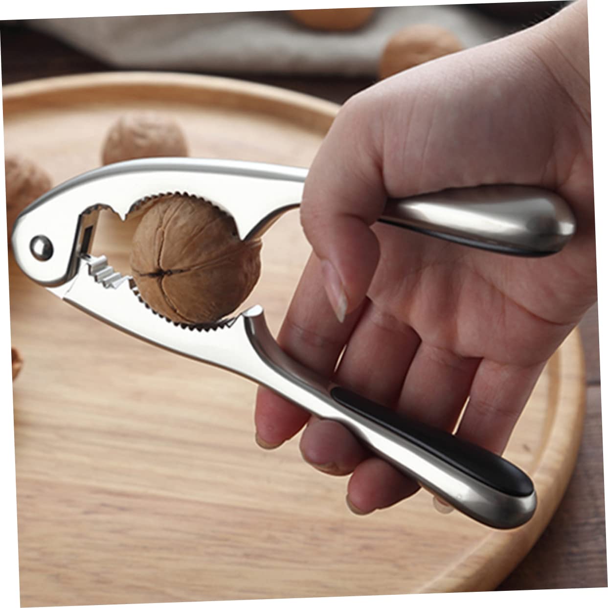 PRETYZOOM Nutcracker Tool Bowl Heavy Duty Nut Cracker for Nuts Pecan Walnut Portable Handheld Nutcracker Plier Tool