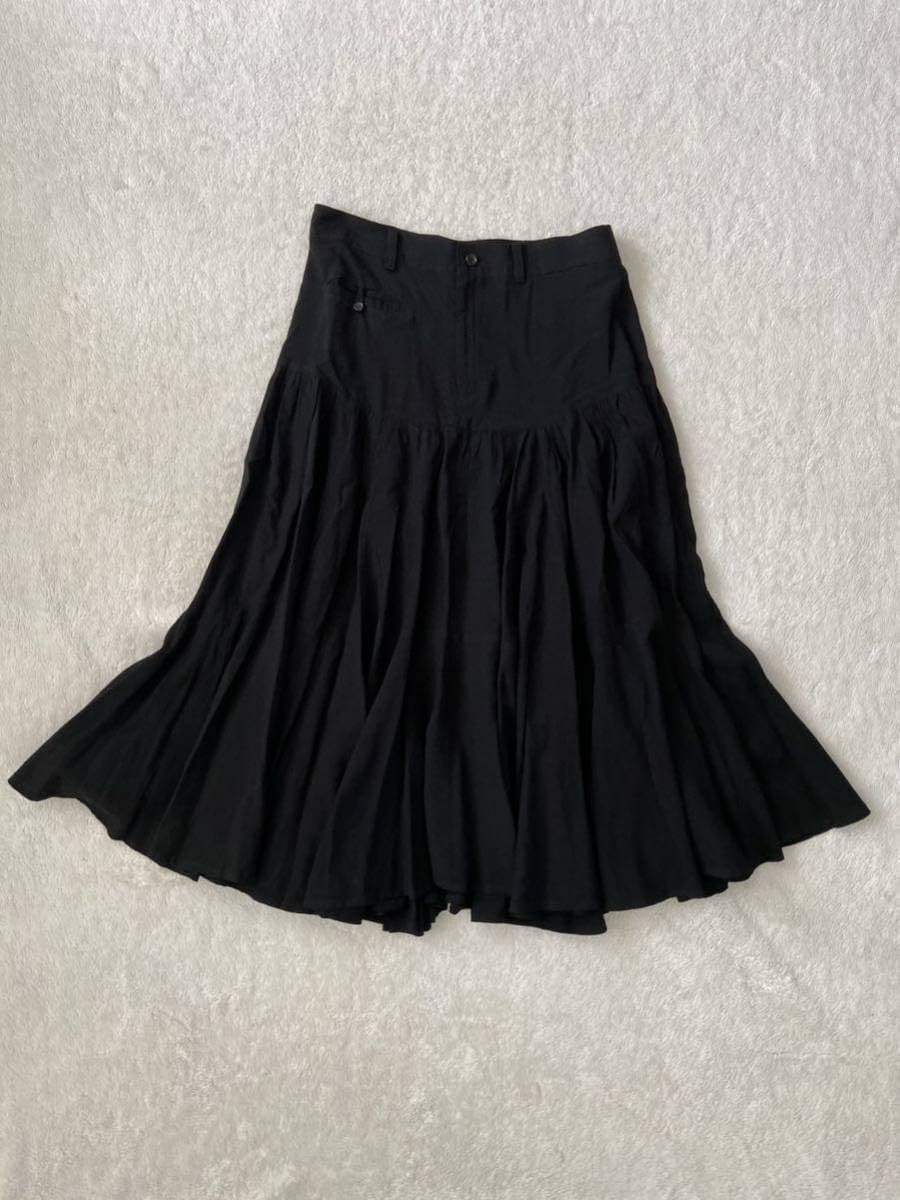 Amazon.co.jp: Y