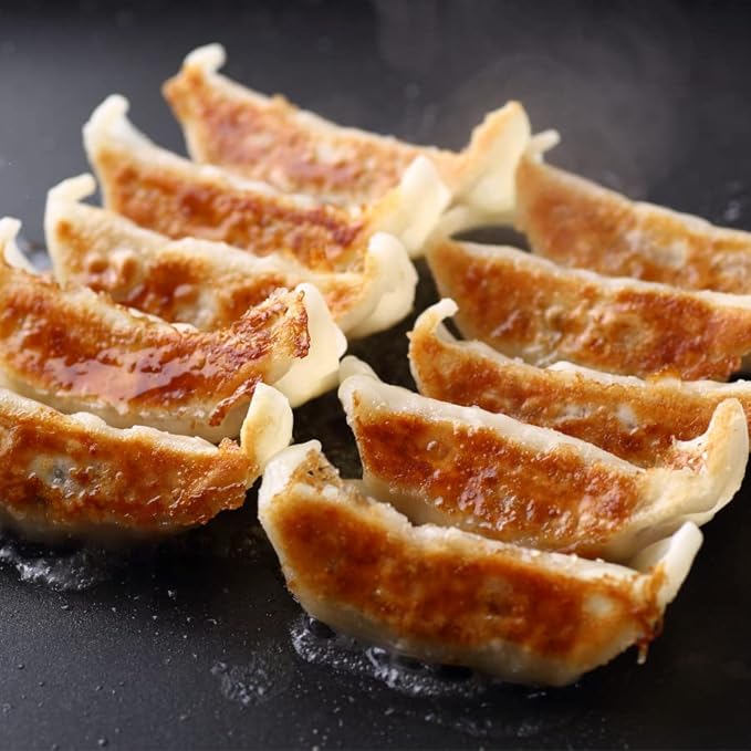 Amazon 減塩野菜餃子 40個入 1箱 減塩 塩分控えめ 送料無料 餃子 ぎょうざ ギョウザ ギョーザ 冷凍食品 血圧が気になる方に お取り寄せ おかず 弁当 間食 食品 夜食 一人暮らし ご当地 グルメ 冷凍餃子 冷凍 お取り寄せグルメ おいしい 惣菜 減塩惣菜 減塩おかず