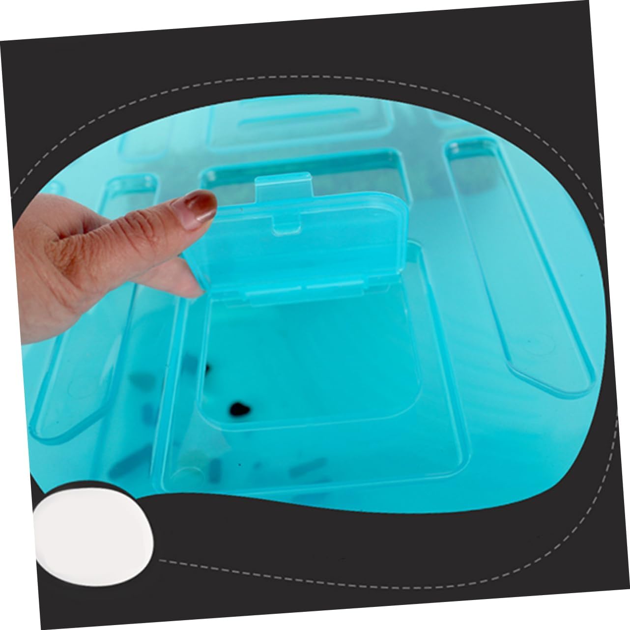 1Pc Turtle Aquarium Tank with Ramp Durable Plastic Reptile Habitat for Easy Clean Design for Healthy Aquatic Environment for Turtle Lovers