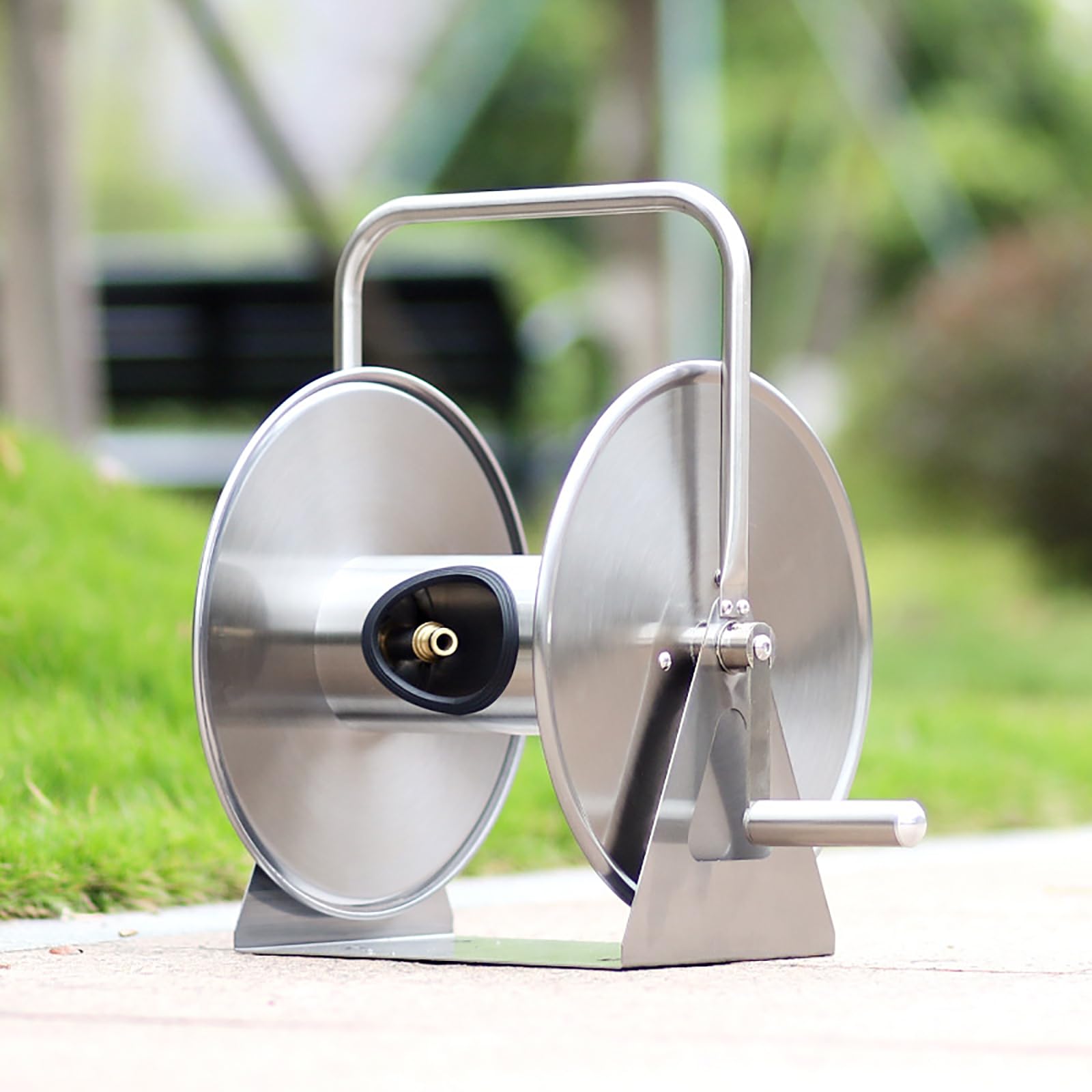 Carrete de manguera de jardín de acero inoxidable con guía de manguera integrada, estante de almacenamiento portátil de tubería de agua para lavado de coche, 131 pies de capacidad de 1/2