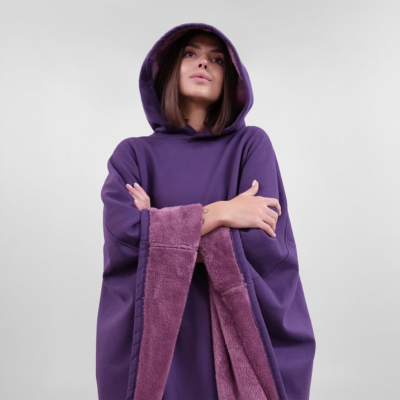 FREE THE SHEEP Eden Hoodie – Oversized Weighted Hoodie Cloak with Ultra-Soft Faux Fur Liner - Image 6
