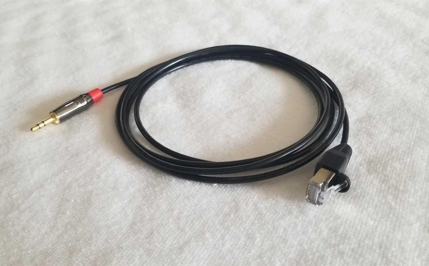 RJ45 Male to 3.5mm Stereo Male Power Link Audio Cable Can be Used for Connecting Bang & Olufsen Audio Equipment to Third-Party Players, Mobile Phones, Computers and Other Devices 1Meter